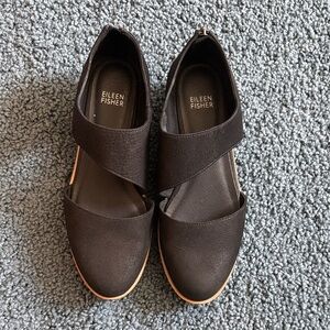 Eileen Fisher Women's Black Flats with Tan Sole